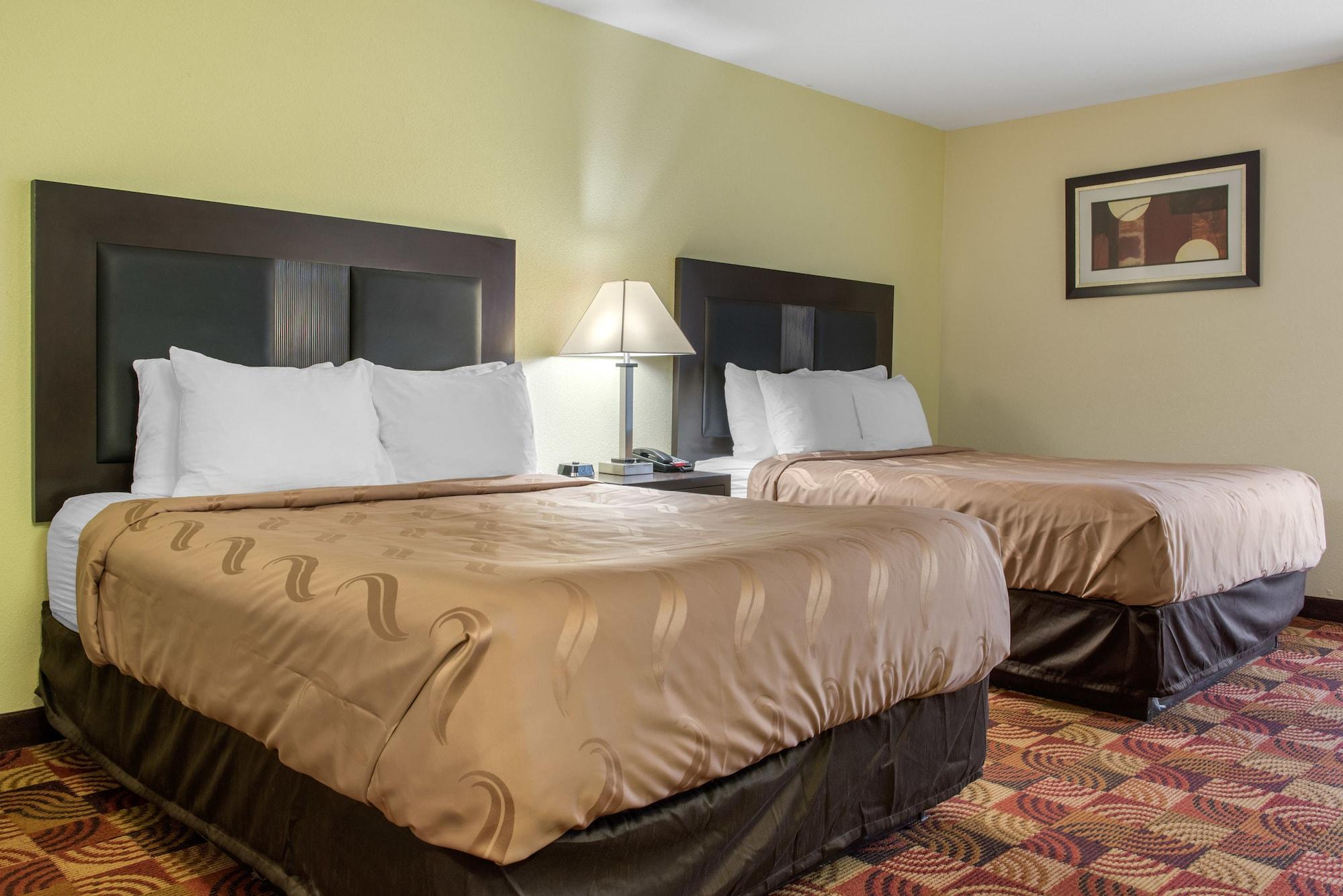 Quality Inn Bloomington Near University מראה חיצוני תמונה