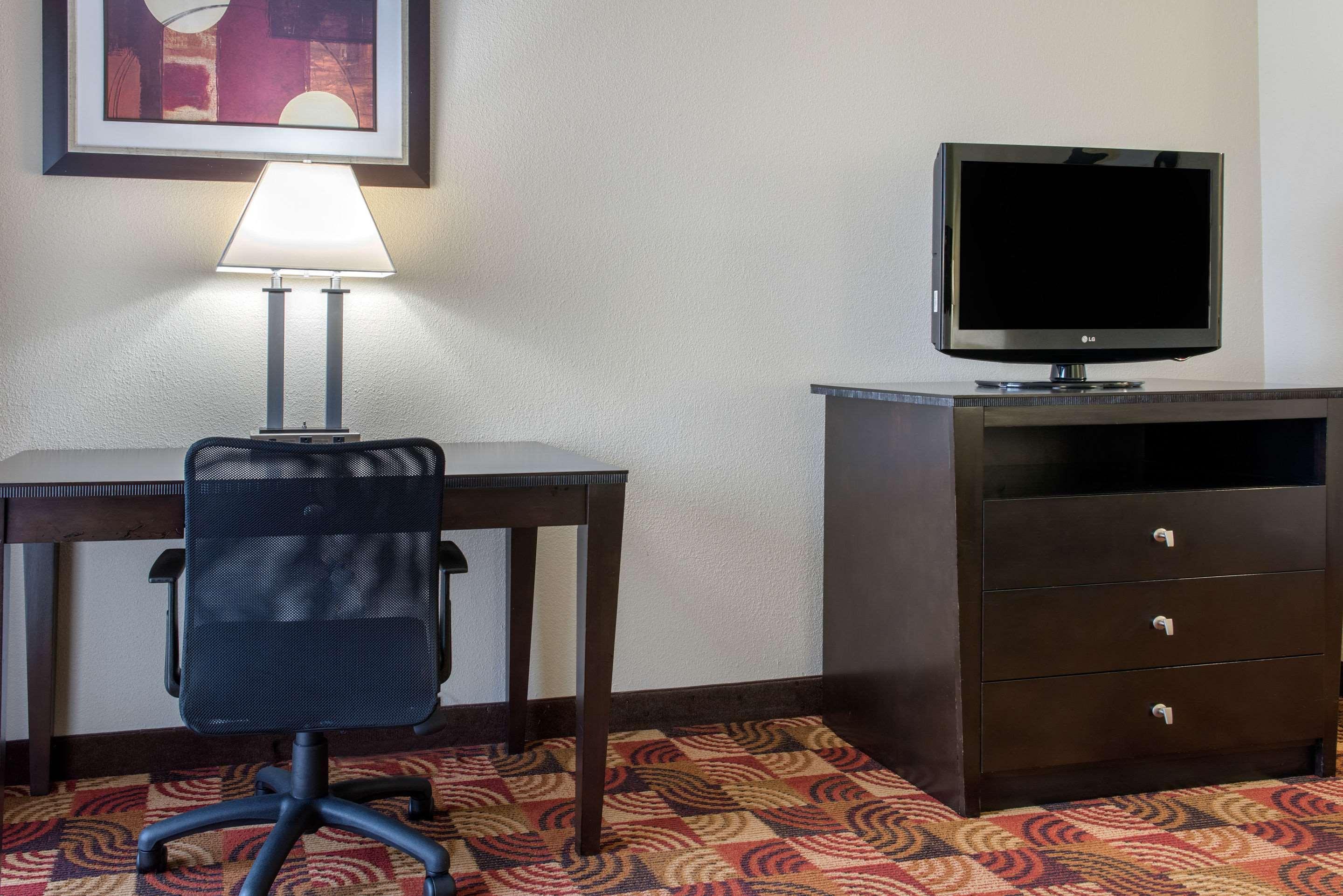 Quality Inn Bloomington Near University מראה חיצוני תמונה