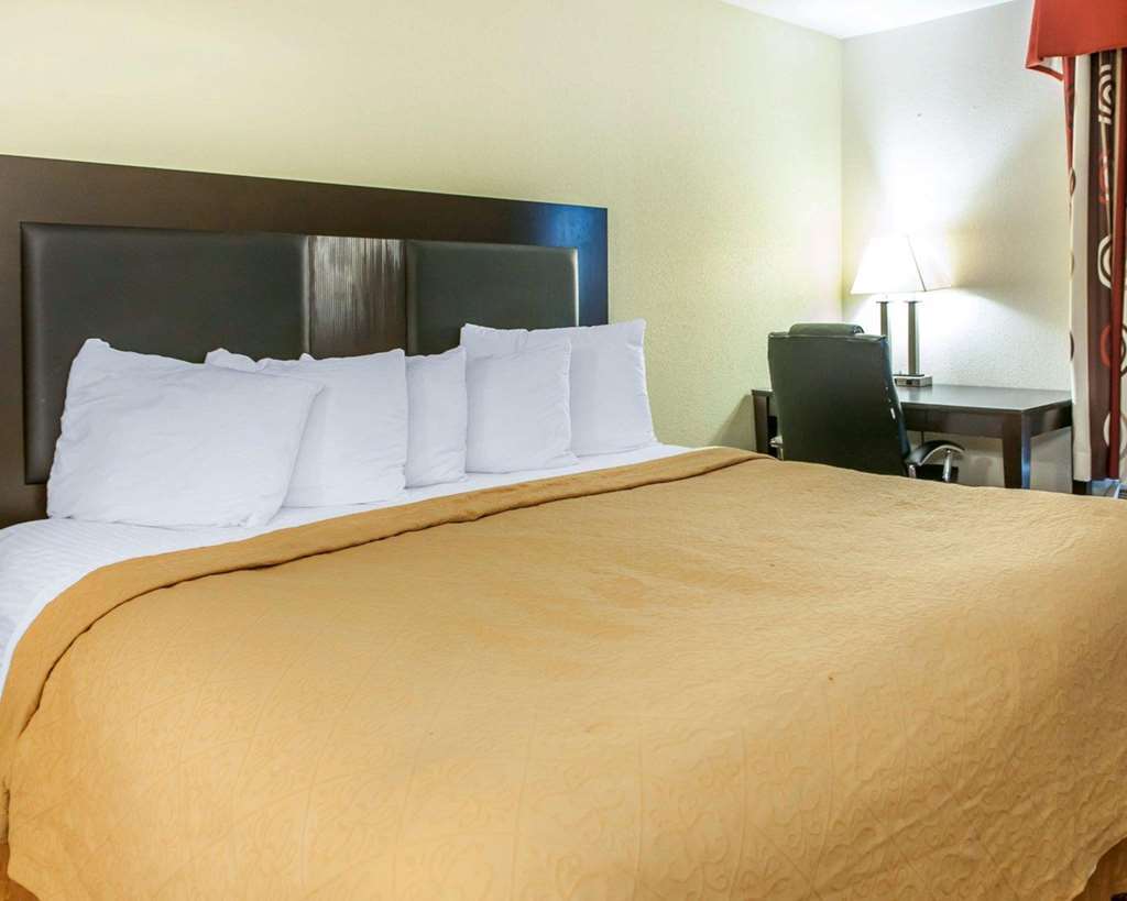 Quality Inn Bloomington Near University חדר תמונה